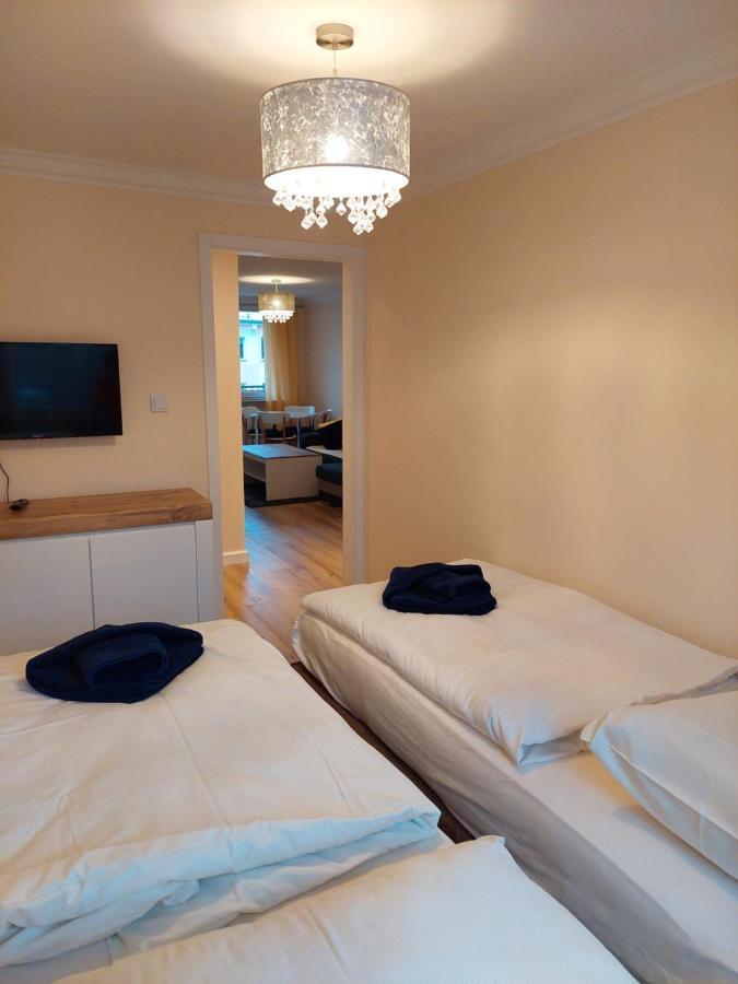Apartament Centrum 9 Apartment ชกลาร์สกา ปอเรมบา ภายนอก รูปภาพ